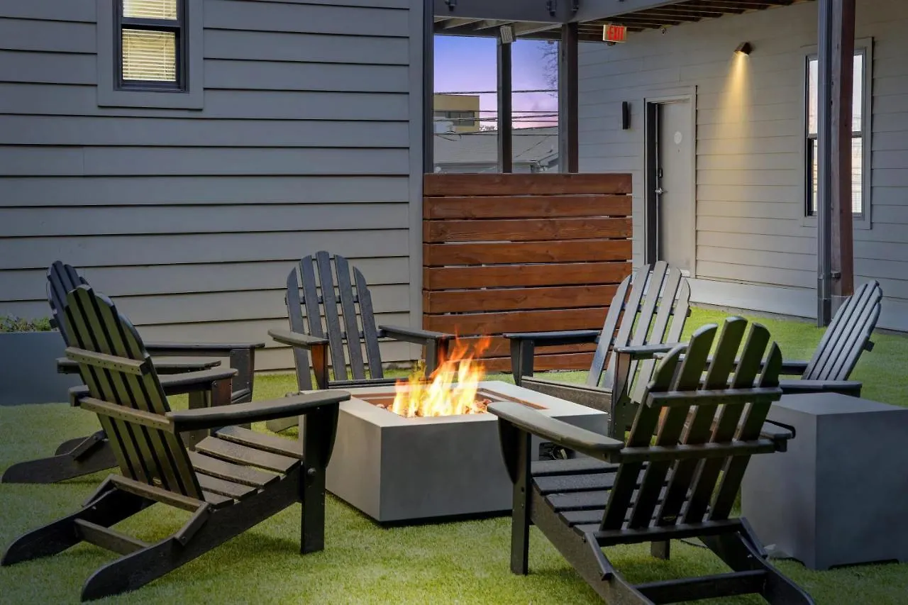 Cozysuites Musicrow Astonishing Studio With Free Parking 07 Nashville
